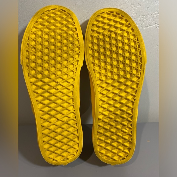 Vans Classic Slip-On Men Size 6 Women Size 7.5 Spectra Yellow Checkerboard - Picture 9 of 9